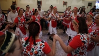 A szreti mulatsg az es ellenre is vgan telt Pellrden