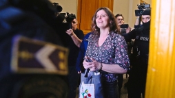 Ilaria Salis apja szerint Olaszorszgba vagy Nmetorszgba kell thelyezni a lnya elleni brsgi eljrst