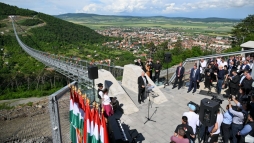  Semjn Zsolt: Trianont elfelejteni nem szabad, nem tudjuk s nem akarjuk