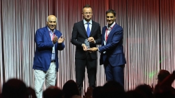 Szijjrt Pter: egyfajta 