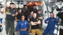 Megrkeztek a NASA rhajsai a Nemzetkzi rllomsra (vide)