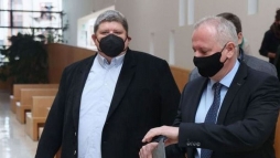 Tlsgosan jogszer volt a pcsi jegyz, Pterffyk kitehetik?