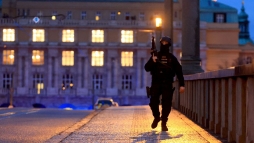 Terrorkszltsget rendeltek el a szomszdos orszgban