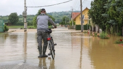 A Magyar Honvdsg tven katonval segti az rvzi vdekezst Krmenden