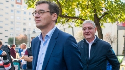 Elzrdhatnak a pnzcsapok a Vroshzn