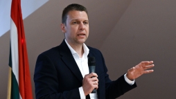 Menczer: mindenki meg fogja tanulni, hogy Magyarorszg nem zsarolhat (vide)