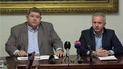 Baj lehet belle: mi lesz a pcsi kln-gy vge?