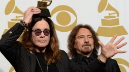 A Black Sabbath alaptja is jobbulst kvnt a srlt magyar csatrnak
