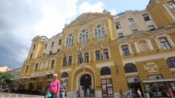 Jobb lesz a baloldal kebel�ben a kuty�soknak?