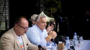 Orbn Viktor: a vilgrendszervlts egy lehetsg Magyarorszg szmra (vide)