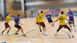 Gyzelemmel kezdte edzmecseit a Koml