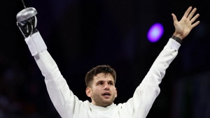 Erre gondolt Siklsi Gergely az aranytus eltt (vide)