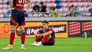 A Fehrvr edzje a motivcit hinyolta, a Pusks Akadmia jtkosa a Fiorentinrl lmodik