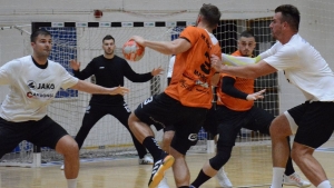 Egyik naprl a msikra stabilabb vlt a Koml