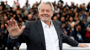 Meghalt Alain Delon