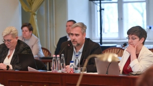 Cikksorozatot indt a Magyar Nemzet az budai korrupcis botrnyrl