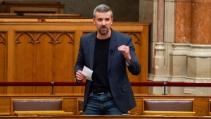Jakab Pter mesteri terve: Magyar Pterrel szvetkezve oszlatn fel az Orszggylst