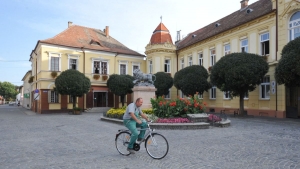 Kitntetst adnak t, vrjk a javaslatokat Szigetvron