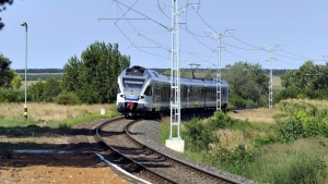 Az utszezonban is srbben jrnak a vonatok a Balatonhoz