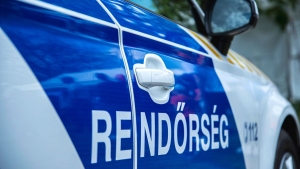Karambol Kertvrosban: a rendrk s a tzoltk is vonultak