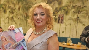 Kiszel Tnde rajongi magukon kvl vannak kedvenck fotja lttn