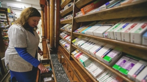 Kszlethinyra panaszkodnak a betegek - nagyon mltatlan helyzetbe kerlnek