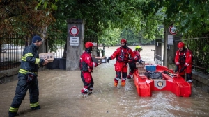 Flelmetes felvtelek kszlnek a szomszdos orszgokban az radsrl (vide)