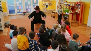 A magyar npmese napja: Krptaljn s a Felvidken is meglik az nnepet