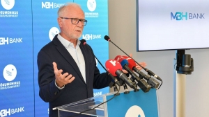 Emberek tzezreinek segtett az MBH Bank az kumenikus Seglyszervezeten keresztl