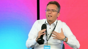 Hank Balzs: meg kell erstennk a csald s a gyermekvllals rtkt