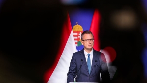 Rtvri Bence: pldartk volt a katasztrft kvet sszefogs