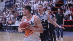 Ezt nem szabad kihagyni! �sszecsap a Panthers �s az NKA