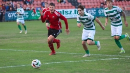 A PMFC a m�sodik ellen t�rheti meg a jeget