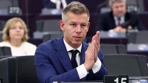 Kicsi szuverenits: egyre inkbb kiderl, hogy mit kpvisel Magyar Pter (vide)