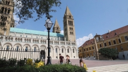 Egymilli turista vette mr clba a Pcsi Pspksget