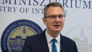 Rtvri Bence: aki jobban ismeri a mltat, az jobban lt a jvbe